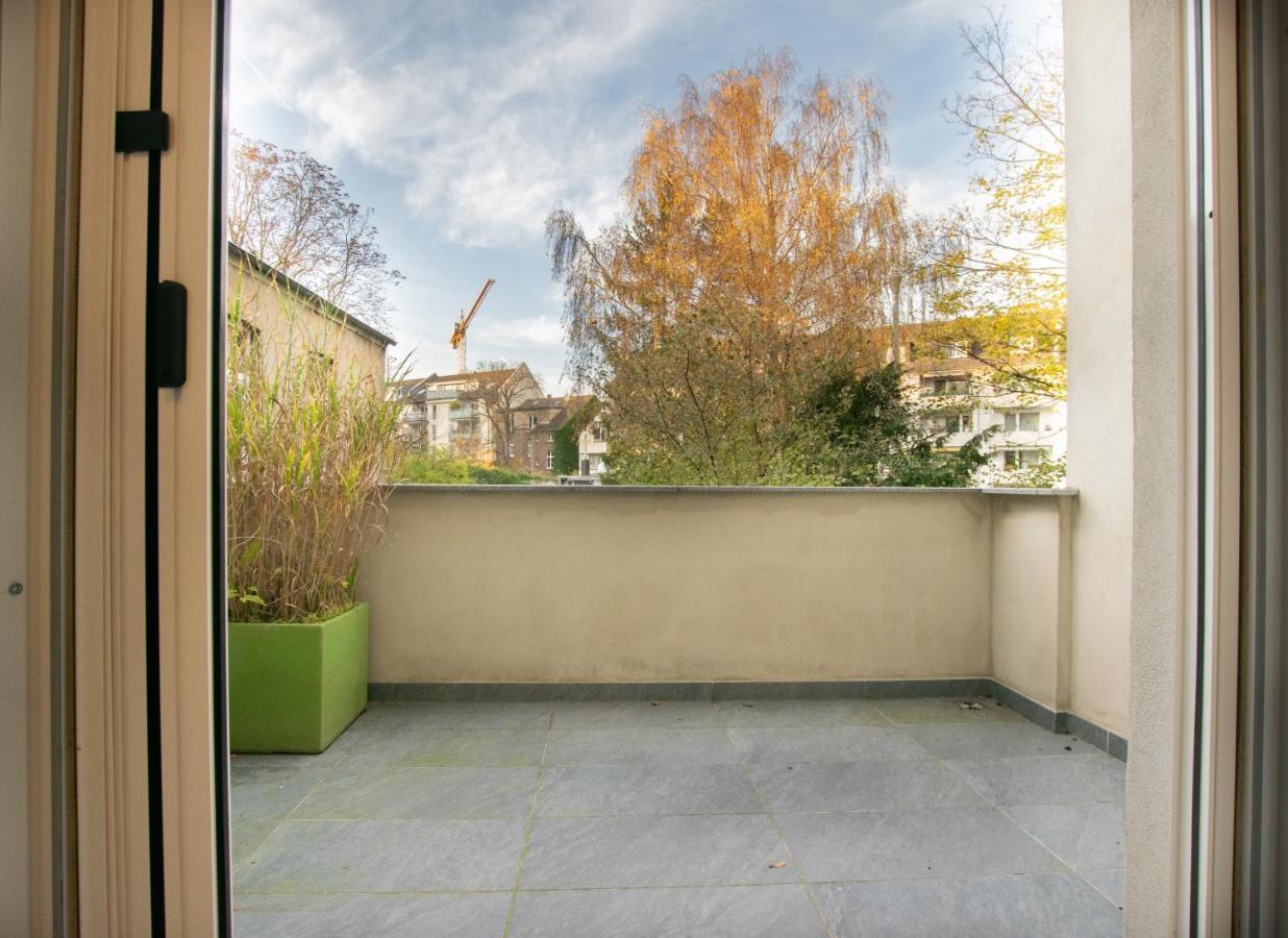 Raj Living - 1 Or 3 Room Apartments - 20 Min Messe Dus And Old Town Dus Düsseldorf Esterno foto