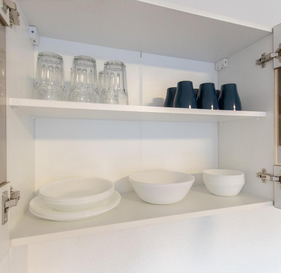 Raj Living - 1 Or 3 Room Apartments - 20 Min Messe Dus And Old Town Dus Düsseldorf Esterno foto