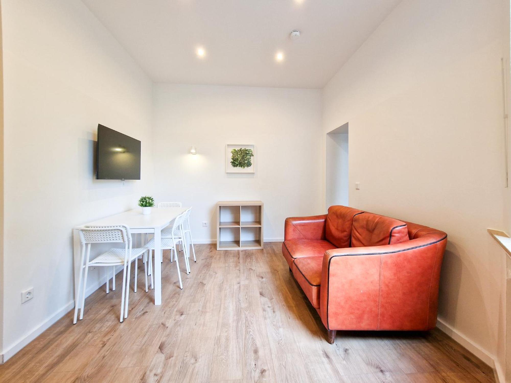 Raj Living - 1 Or 3 Room Apartments - 20 Min Messe Dus And Old Town Dus Düsseldorf Esterno foto