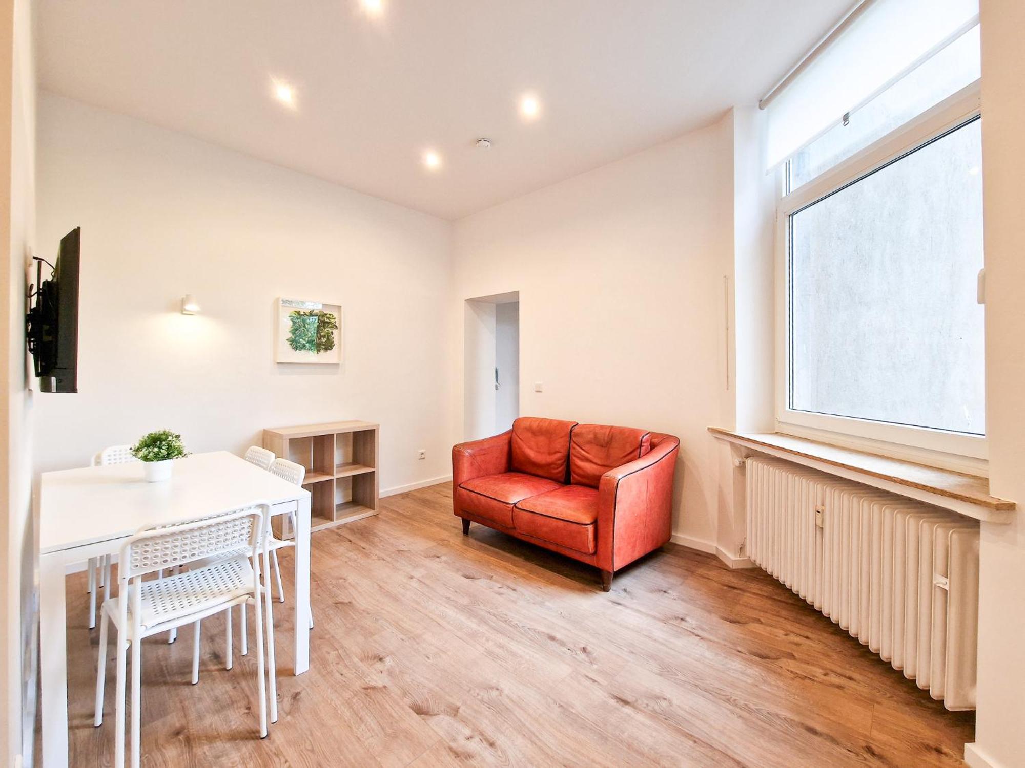 Raj Living - 1 Or 3 Room Apartments - 20 Min Messe Dus And Old Town Dus Düsseldorf Esterno foto